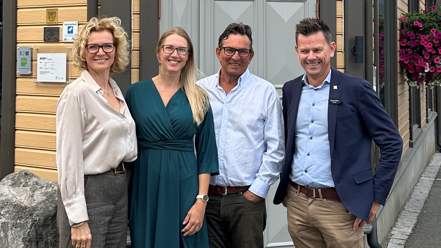 Kjersti Søyland Bye, Anne Vigdis Ellingsen, Knut Sirevåg og Geir Sølve Hebnes Sleveland under bedriftsbesøk på Grand hotell Egersund.